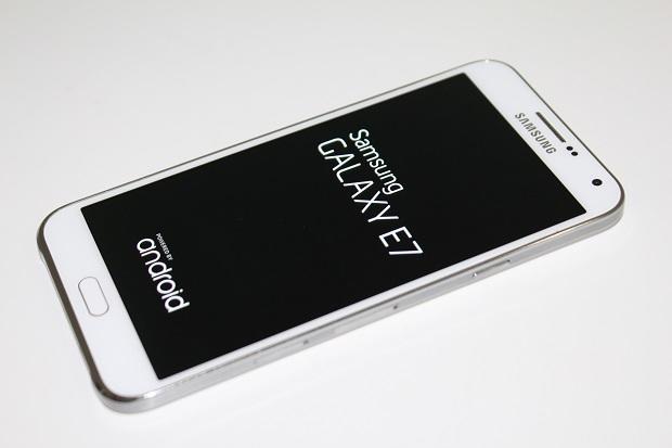 Samsung E serisi