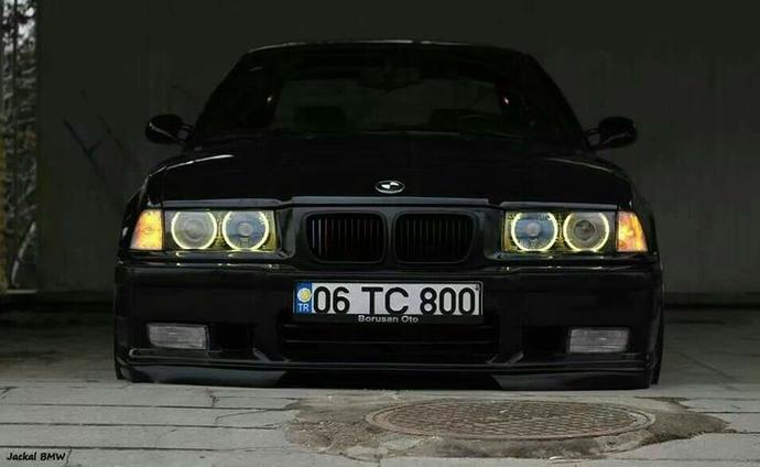 BMW E36 sizce nasıl baylar bayanlar yorum bekliyorum almayı düşünüyorum ?