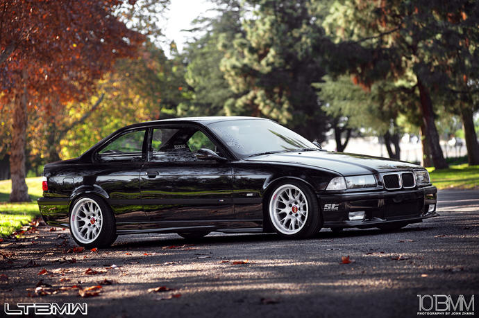 BMW E36 sizce nasıl baylar bayanlar yorum bekliyorum almayı düşünüyorum?