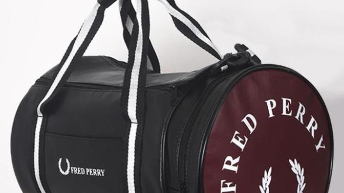 Fitness'a gidipte Fred Perry çantası olmayanı dövüyorlar mı?