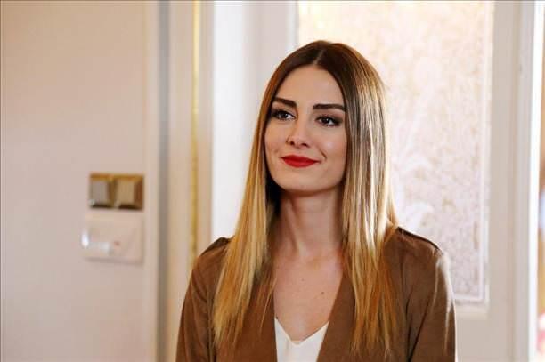 Kara ekmek dizisinin asiyesi yani özlem yılmaz güzel diyenler?