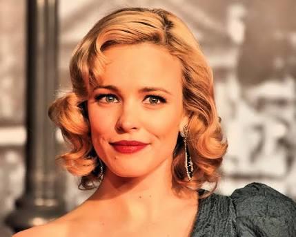 Rachel McAdams mı Scarlett Johansson mı?