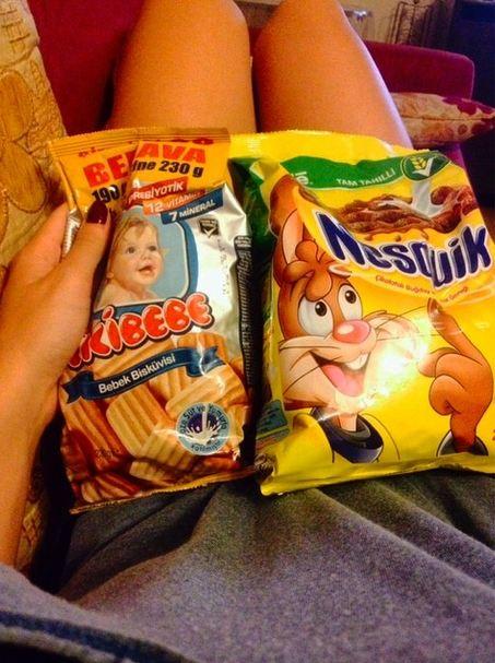 Cicibebe mi yesem nesquik mi ya karar veremedim bu saatte ne yenir?