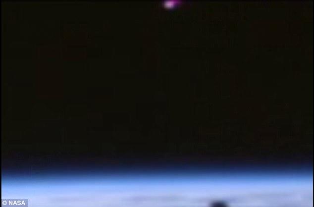 Arkadaşlar! Sizce #UFO Var mı?