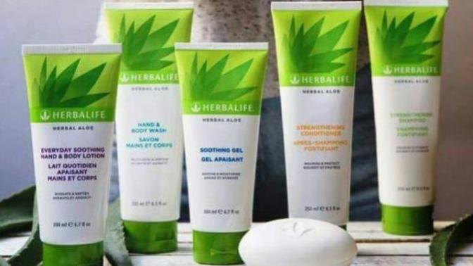 Herbalife Herbal Aloe Şampuan kullanan var mı?