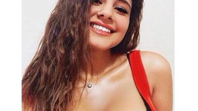Kızlar, hazal cağlarin memeleri kac bedendir?