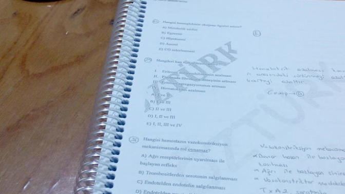 Bir kolay gelsin demek yok mu :/ Allah yardımcın olsun demek?