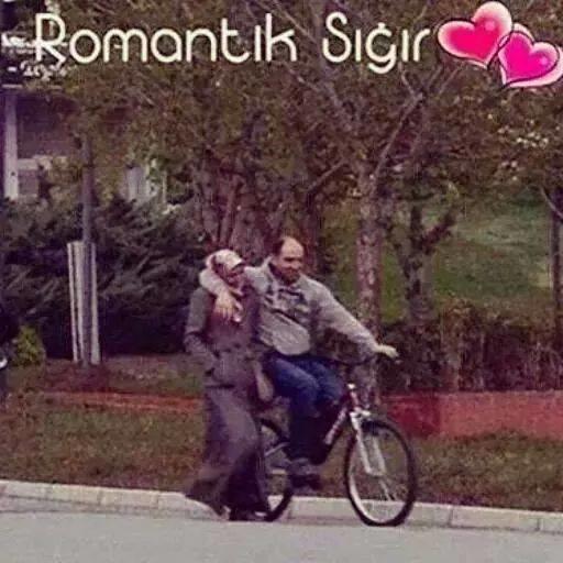 bu zamanda  aşk  var mı ?