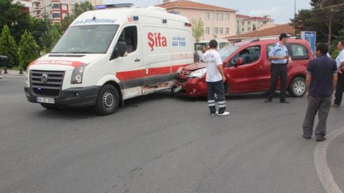Ambulans mı haklı şahsi araç mı?