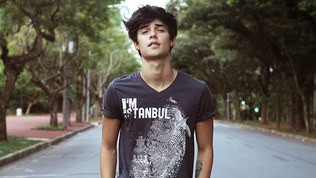 Vini Uehara dünyanın en yakışıklı erkeği değil mi sizcede?
