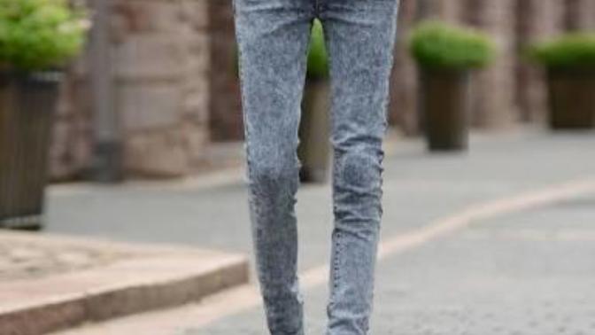 Super Slim Pantolon Giyen Erkekler Hakkında Ne Düşünüyorsunuz?