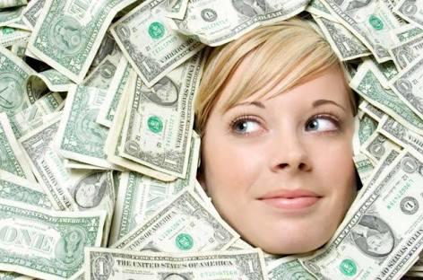 "Parayla saadet olur mu" demeyin.. Oluyormuş. Bilimsel kanıtı 75.000 $ = Mutluluk?