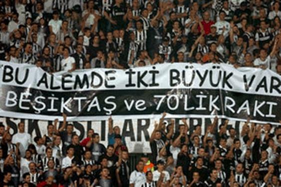Beşiktaş'k♥♥  ?  neyleyim siyah diyince beyaz demeyen sevgiliyi?
