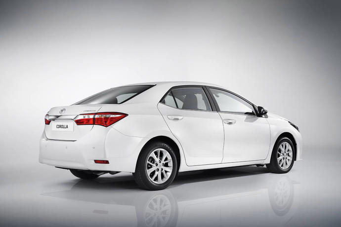 Toyota corolla 1.33 mü Opel astra sedan 1.6 mı?