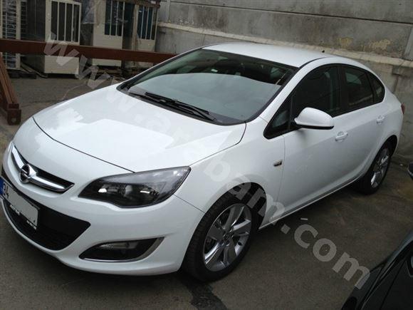 Toyota corolla 1.33 mü Opel astra sedan 1.6 mı?