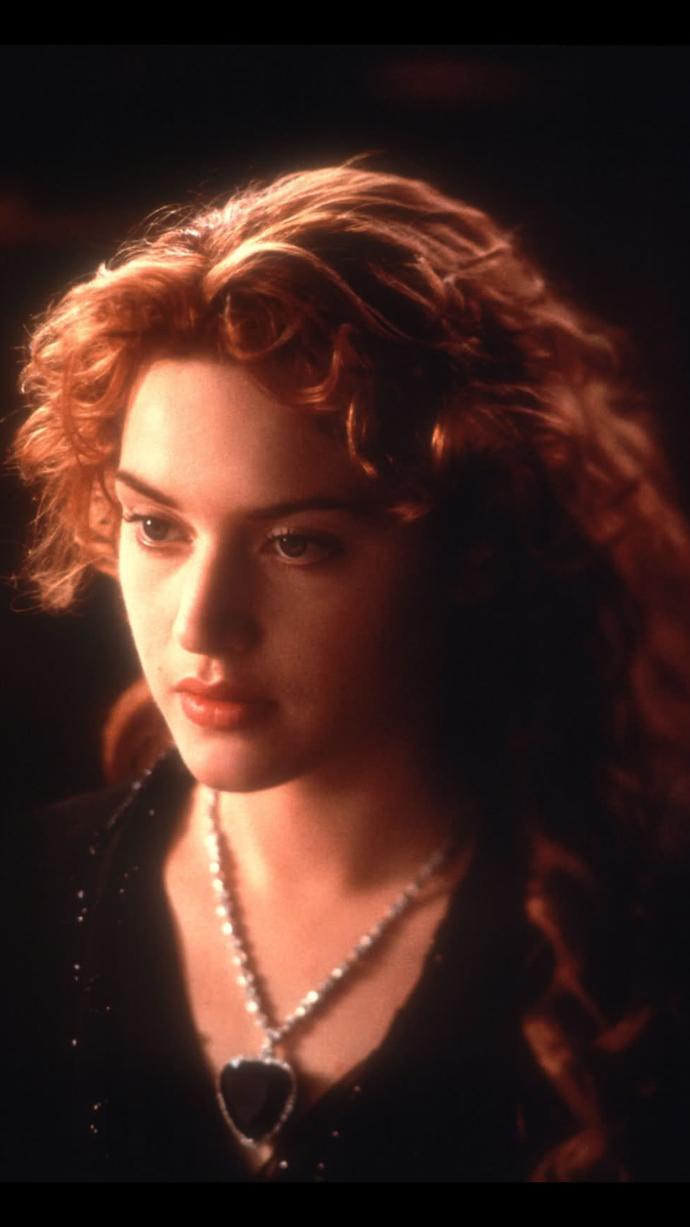 Kate Winslet'in gençliği sizce de çok güzel değil mi?