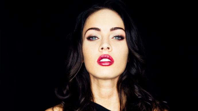 Sizce de Claudia Alende Megan Fox'a çok benzemiyor mu?