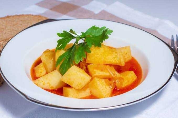 Patates yemeğinin yanına ne gider?