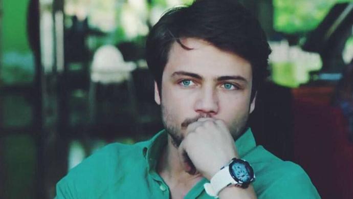 Tolga SarıTAŞ mı - Burak özçivimi?