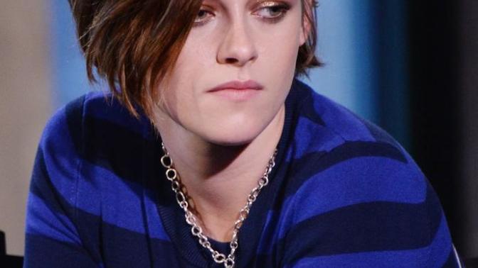Kristen Stewart bakışları seksi mi yoksa itici mi resimli?