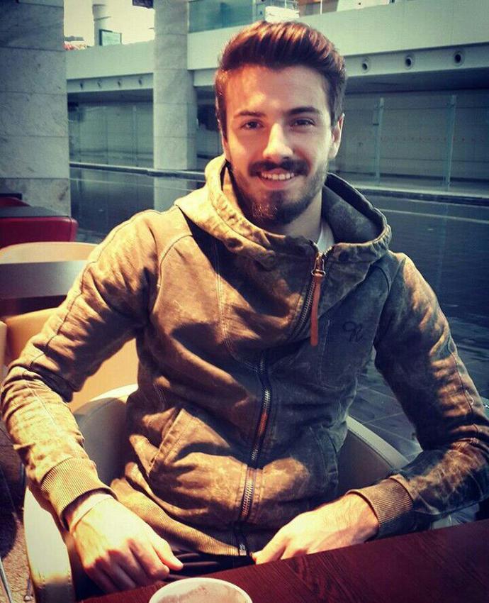 Benden  dizi oyuncusu olurmu  arkadaşlar ?