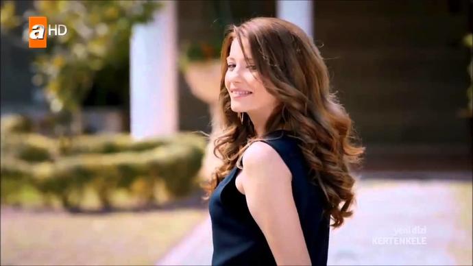 Sera Tokdemir - Nur Tüzün hangisi daha güzel?