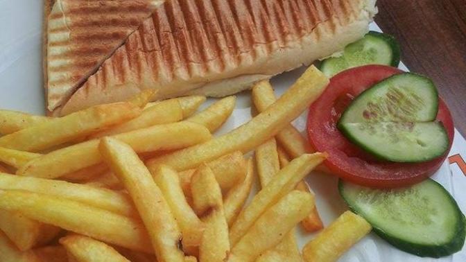 Garson bana mı yavşıyor :D?