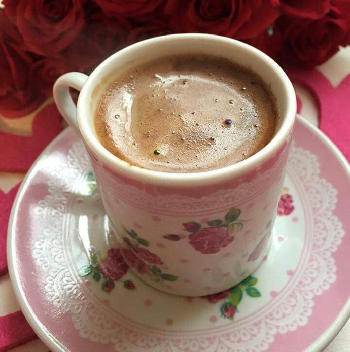 Çay mı kahve mi? Hangisini daha çok seversiniz? KizlarSoruyor