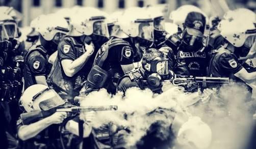 Türk polisi ile Amerikan polisi arasındaki fark ?