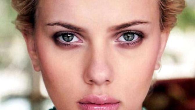 Scarlett Johansson sizce güzel mi?