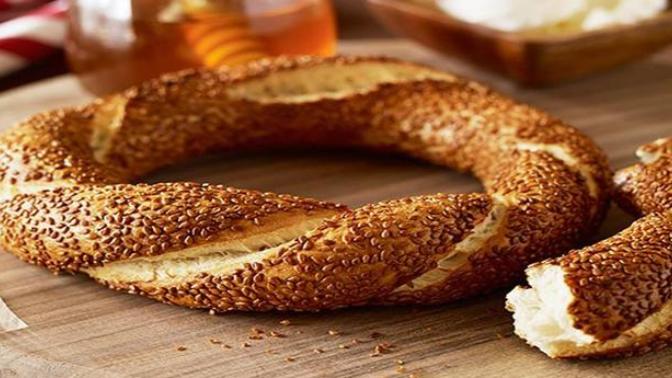 Simit'in yanında hangi içecek iyi gider?