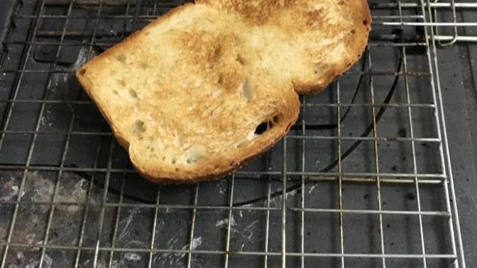 Sobanın üstüne ekmek kızartmak?