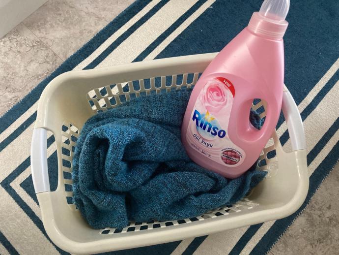 Rinso Doğanın Gücü Serisinden Gül Suyu Sıvı Deterjan