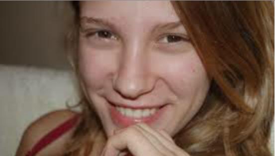 Uzun kizlar mi daha feminen duruyor yoksa kisa minyon mu hangisu tercihiniz?