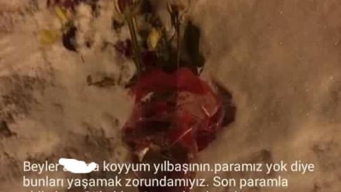 Çok sevenler üzülür kimseyi kendinizden çok sevmeyin?