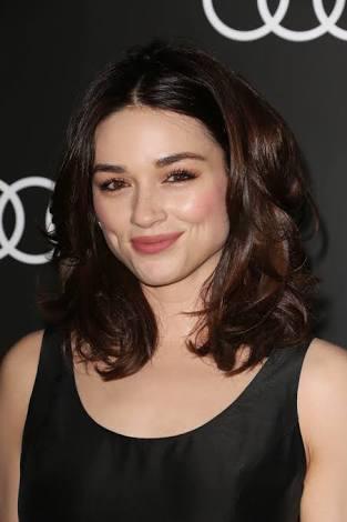 Sizce crystal reed guzel mi?