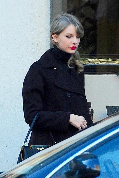 Taylor swift çok güzel değil mi?