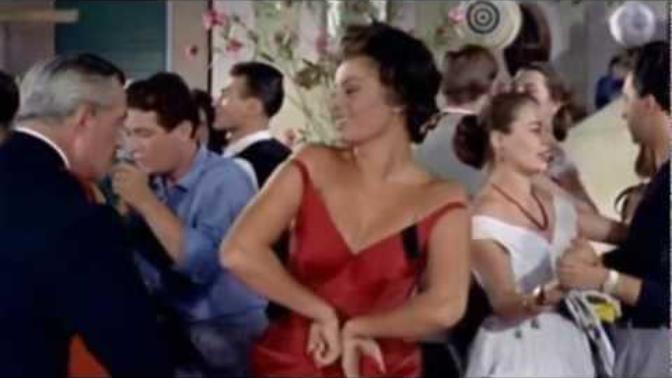 Sophia Loren desem aklınıza gelen ilk üç şey ne olurdu?