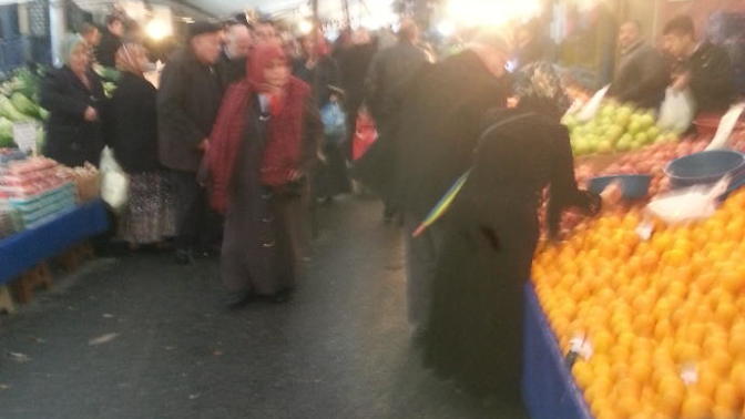 Istanbul'dan Benimle Pazara gidip alışveriş yapacak hatunu nerede bulabilirim?