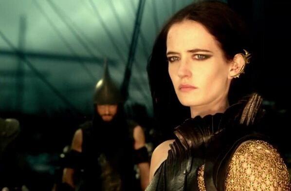 sizce eva green taş mı??