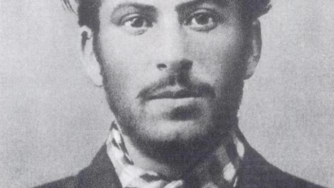 Sizce en yakışıklı Komunist hangisi?