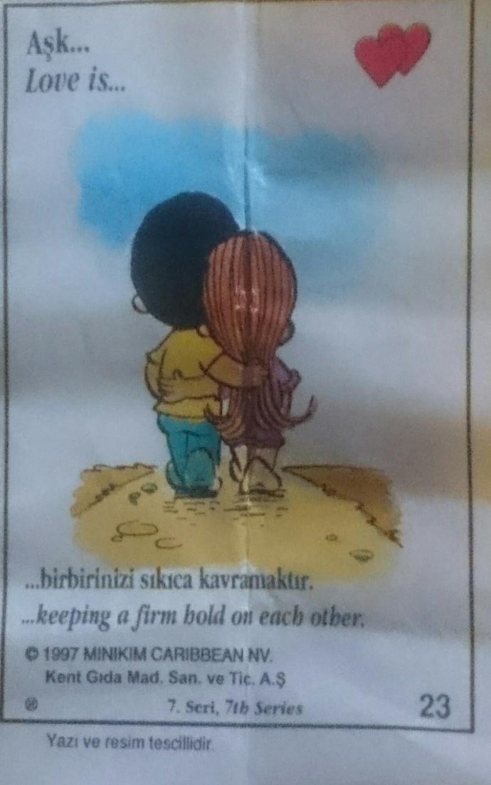 Sevdiğiniz insanlara sıkı sıkı sarılın 😊 ?