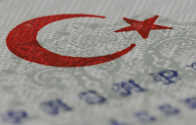 Irak ve Suriye'den Ülkemize Sığınan Soydaşlarımıza T. C. Vatandaşlık Hakkı Verilmesi?