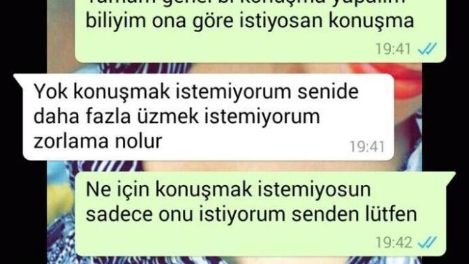Bir  kız durduk yere neden böyle yapar?