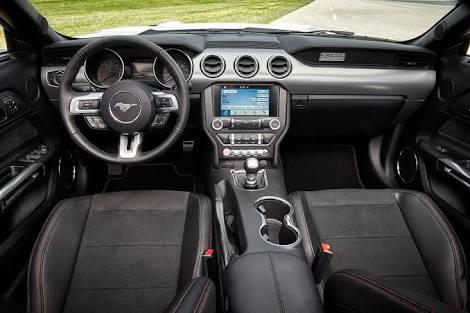 BMW Mİ MUSTANG Mİ?
