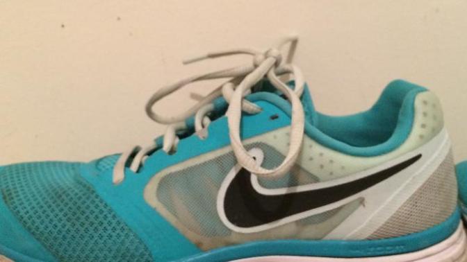 NIKE FİLELİ AYAKKABI NASIL TEMİZLENİR? LÜTFEN BAKIN?