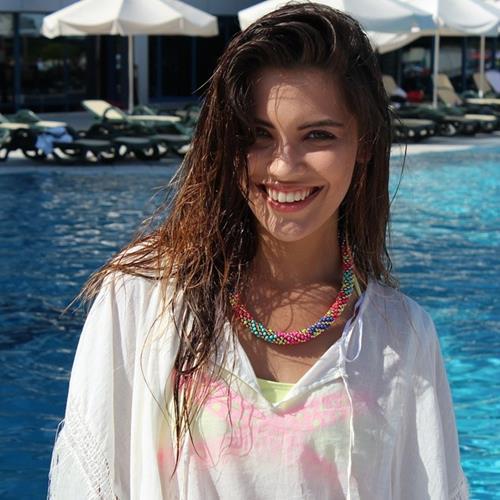Niye kimseye esmer diyemiyoruz veya esmerliği sevmiyoruz?