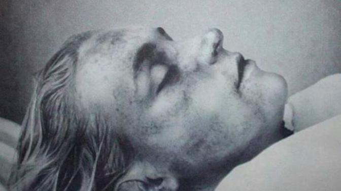 Marilyn Monroe'nun öldükten 2 gün sonraki fotoğrafı, bakar mısınız?
