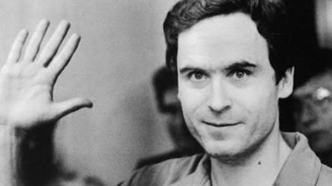 Ted Bundy söylendiği kadar yakışıklı ve karizmatik mi sizce (Fotoğraflı)?