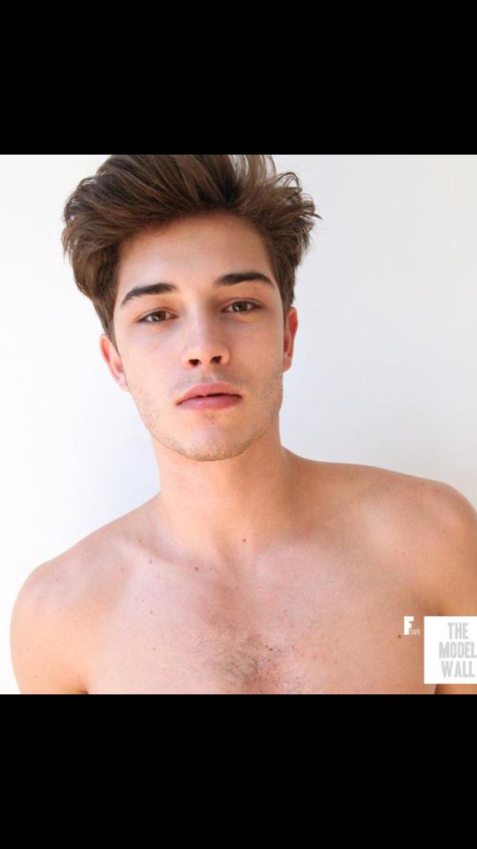 Var mı bu dünyada Francisco Lachowski'den tatlısı, yakışıklısı, güzeli?